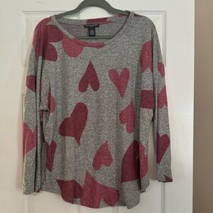 Grey sweater with pink hearts size 2x